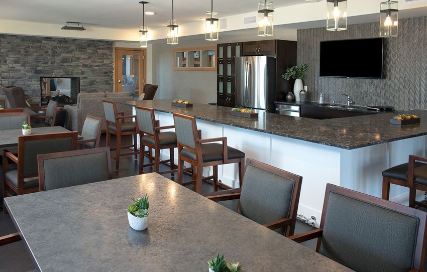 The Legends Of Woodbury Apartments, 570 Settlers Ridge Parkway